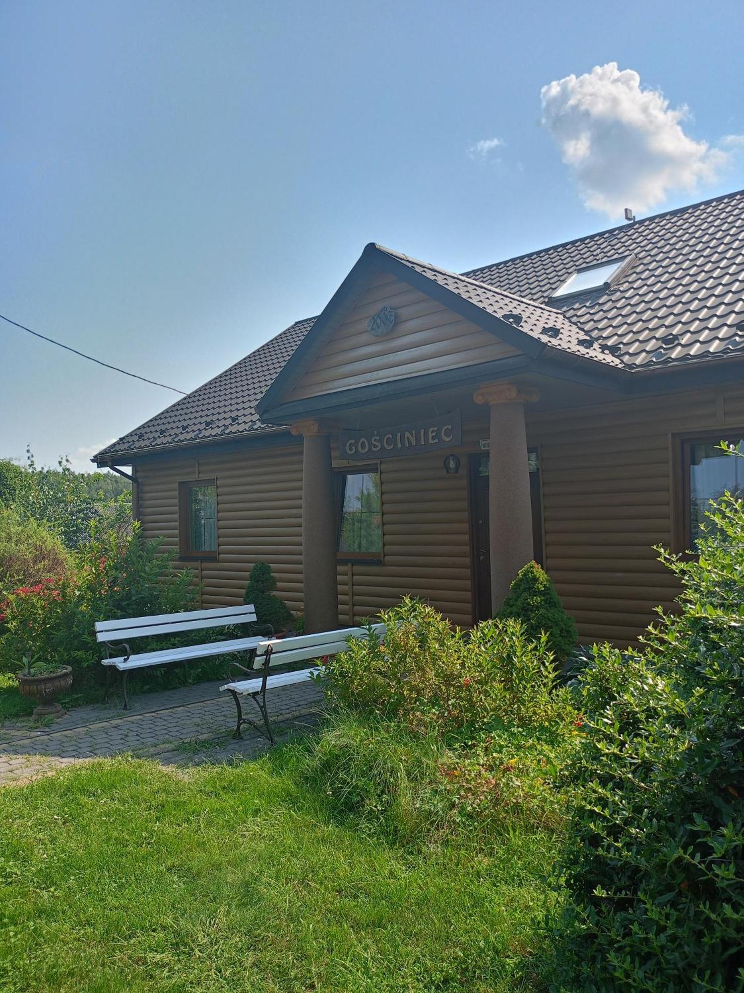 Gosciniec Hotel Bobliwo Exterior foto